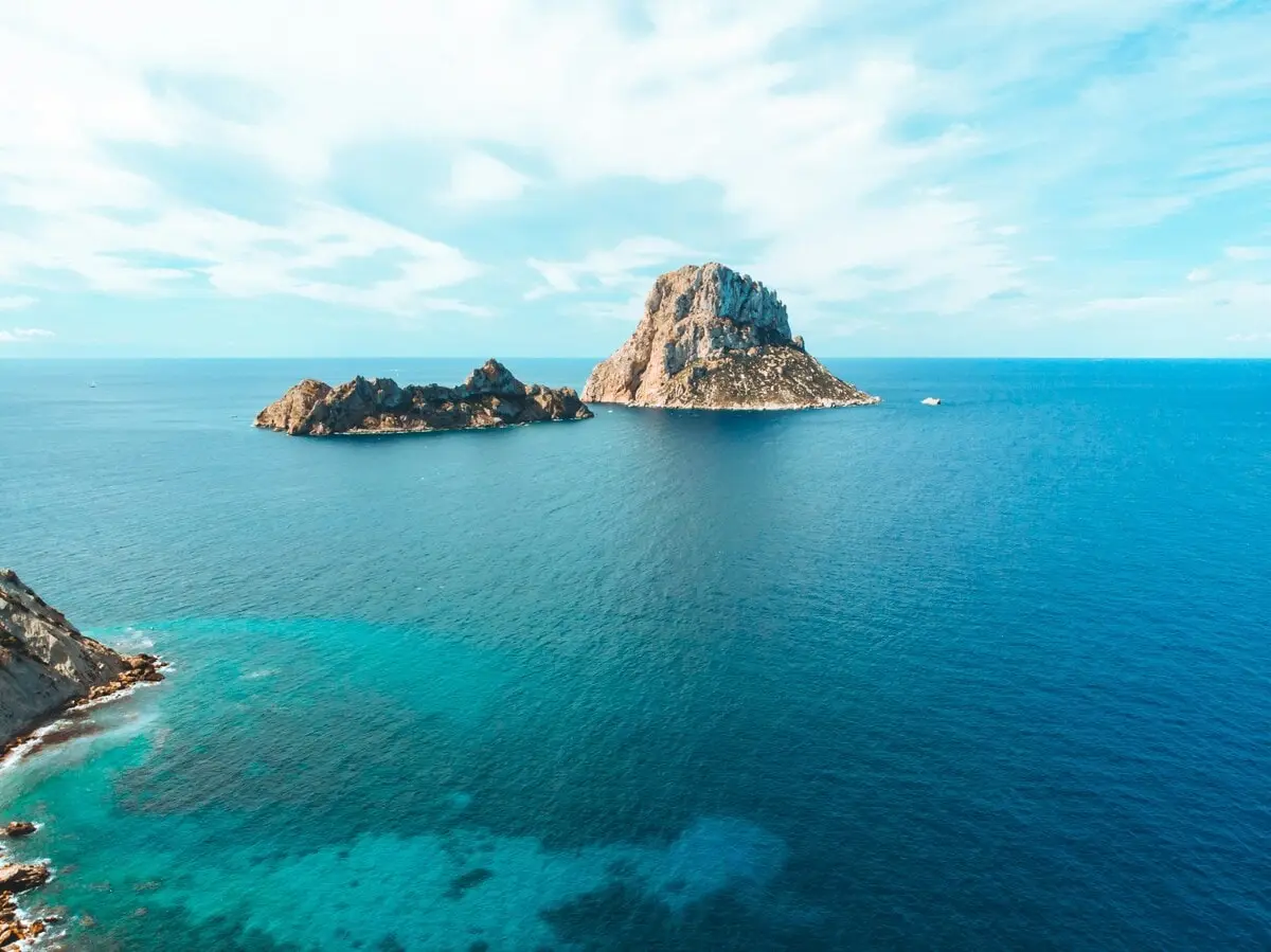 es-vedra-ibiza-white-island-charter