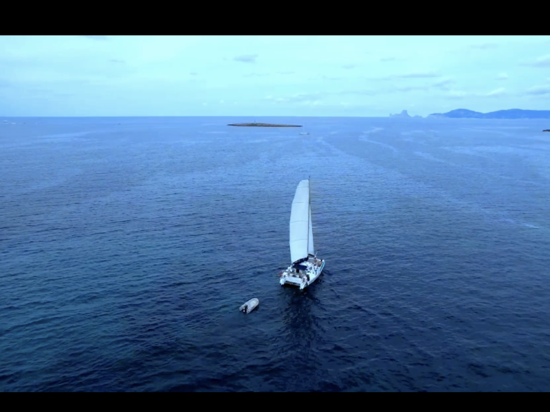 Catamaran Maui (Petrachi 32)