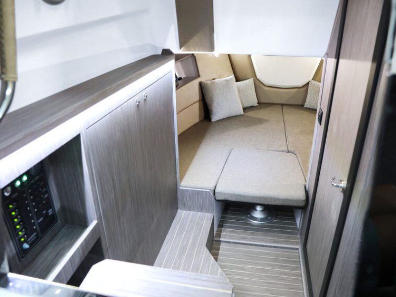 Ranieri 330 Just Venture 35