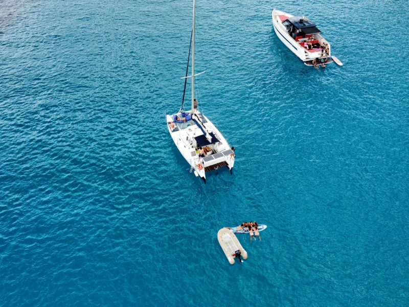 Catamaran Maui (Petrachi 32)